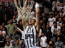 Sezonun ilk derbisi Beşiktaş'ın