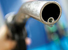 Petrol fiyatlarında sürpriz düşüş
