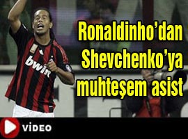 Ronaldinho ŞOV - İZLE