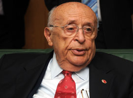 Demirel'den karara tam destek