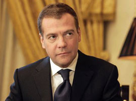 Medvedev'den silah uyarısı