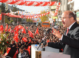 Çelik çirkin sözlere sert çıktı