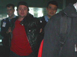 Uçak'ta sarhoş yolcu krizi