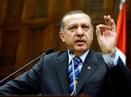 Başbakan'dan kriz tellallarına sert uyarı