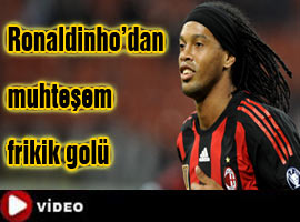 RONALDİNHO 90'A TAKTI - İZLE