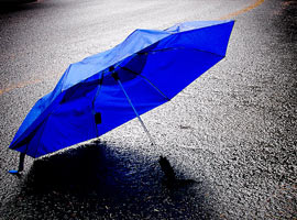 Güneşten korunmak için icat edilmişti