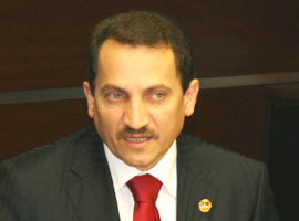 Bürokrasiden seçim için ilk istifa