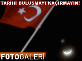 Gökyüzünde <B>MUHTEŞEM AN</B> - Foto