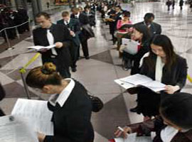 Ayda 2 bin dolara 32 bin 500 eleman