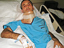 AK Parti'ye kargocu kılığında bombacı !