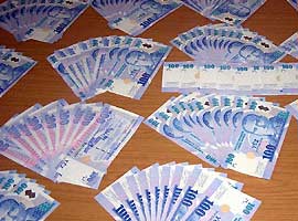 Kalpazanlar bayramı fırsat bildi 