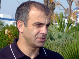 Hedefini açıkladı: Kolları sıvadı