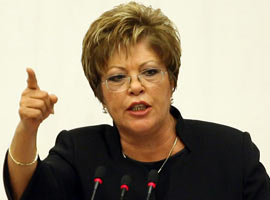 Canan Arıtman: Gül istifa etsin !