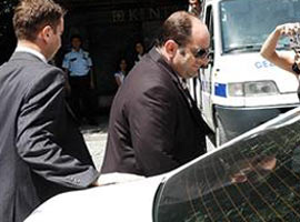 Savcı Öz için <B>ŞOK GİRİŞİM</B>