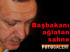 Erdoğan gözyaşlarını tutamadı - Foto