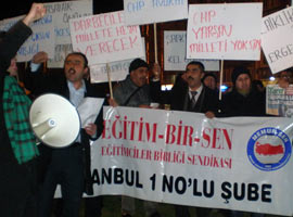 CHP ve YARSAV'a görülmemiş protesto