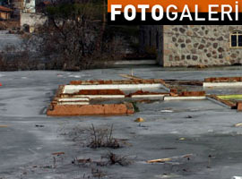 Köyler su altında  kaldı - Foto