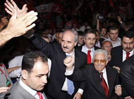 Kurtulmuş'un  Ak Parti açılımı