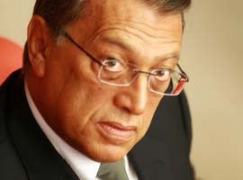 Mesut Yılmaz'dan <B>İTİRAF</B>