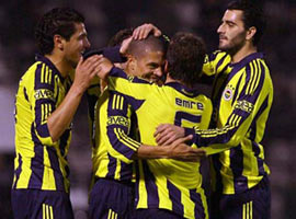 Fenerbahçe kupaya <b>göz kırptı</b> - Foto