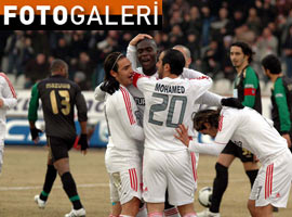 YİĞİDOLAR ZİRVEYİ BIRAKMIYOR - Foto