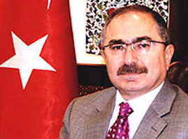 Tunceli Valisi'nden <b>hodri meydan</b>