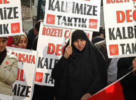 CHP'de ilginç gösteri !