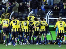 FENERBAHÇE <B>7 BİTİRDİ</B> - Foto