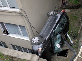 Bayan şoförün <b>inanılmaz</b> kazası ! - Foto