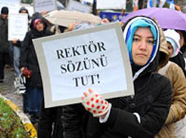 Destek için soruşturma kağıtlarını yırttılar  	