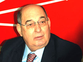 CHP'li Anadol <b>pes dedirtti!</b>