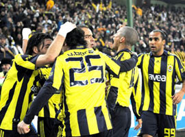 F.Bahçe <b>ben de varım</b> dedi ! - Foto