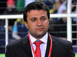 Bülent Uygun taraftardan özür diledi