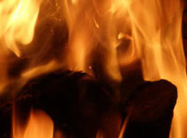 DTP adayını diri diri yaktılar 