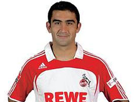 Ümit Özat'tan <b>sürpriz karar</b>