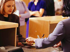 Banka sektörü <b>krize aldırmadı</b>