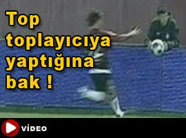 Sahadaki çirkinliği hakem affetmedi-İzle