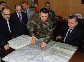 Başbakan Erdoğan <b>olay yerinde</b>