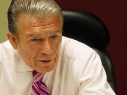 Dündar'dan <b>savcılara gözdağı</b>