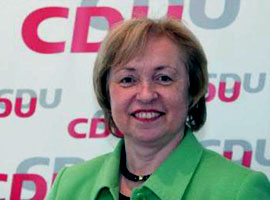 Alman bakan hayran kaldı !