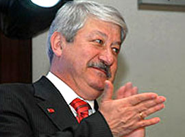 Akaydın'dan <b>yuh yuh açıklaması</b>