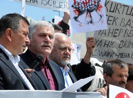 Sendikaların <b> Taksim inadı</b>