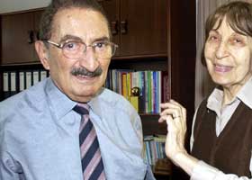 Ecevit'i yıkmak için kimler toplantı yaptı?