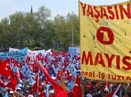 Türk-İş'ten DİSK'e Kadıköy çağrısı