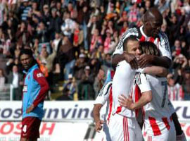 SİVASSPOR ŞOV YAPTI - Foto