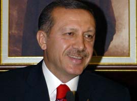 Başbakan Erdoğan'a <b>1800 soru</b>