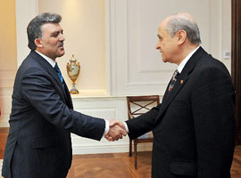 Devlet Bahçeli Köşk'e çıktı