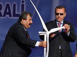 Erdoğan'ın <B>bürokratik oligarşi</B> isyanı
