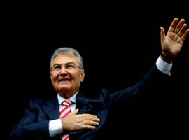 Deniz Baykal'ı <b>sevindiren açıklama</b>