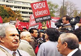 Üniversitelerde öyle bir bildiri dağııtılar ki